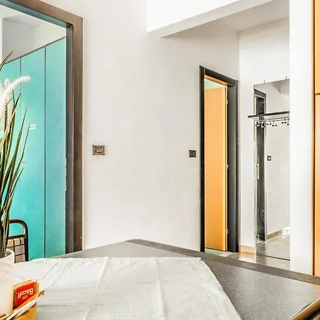 'nature Home' 30mt Sea -central Station -netflix * Pietra Ligure