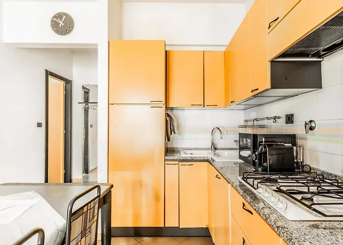 'nature Home' 30mt Sea -central Station -netflix * Pietra Ligure